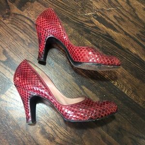 Rare Vintage Snakeskin Pumps - Red 7